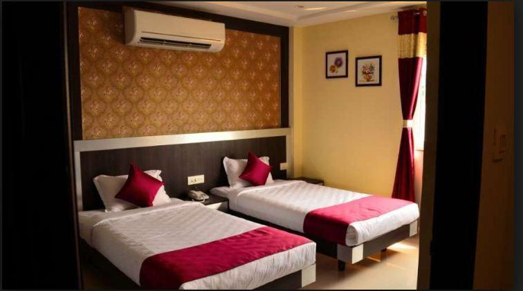 Hotel Olympia Inn Hyderabad Bagian luar foto