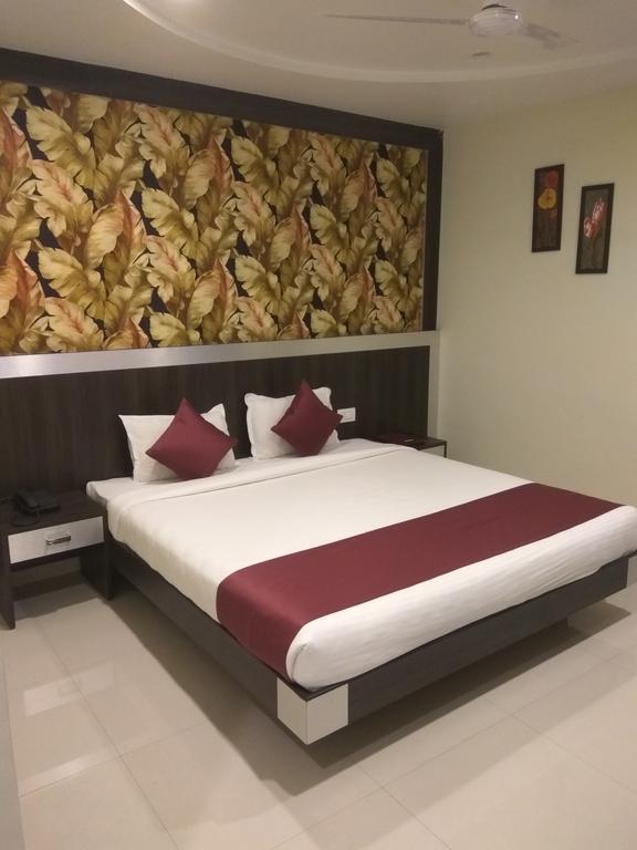Hotel Olympia Inn Hyderabad Bagian luar foto